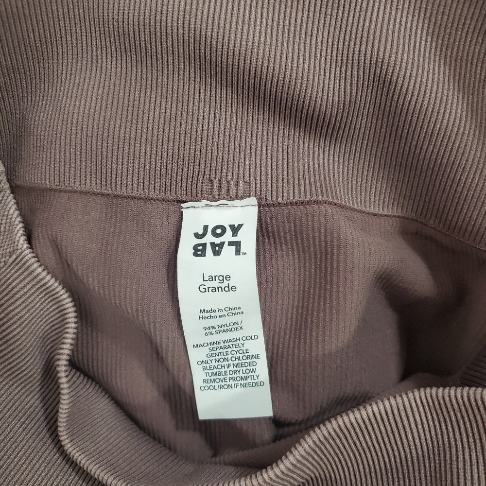 JoyLab Leggings and Sports bra. - Picture 6 of 9